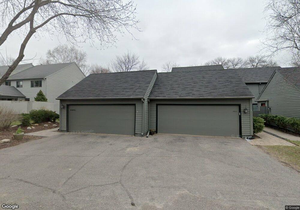 4961 Kensington Gate, Excelsior, MN 55331 - photo 1