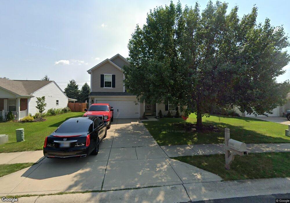 12947 Quarterback Ln, Fishers, IN 46037 - photo 1