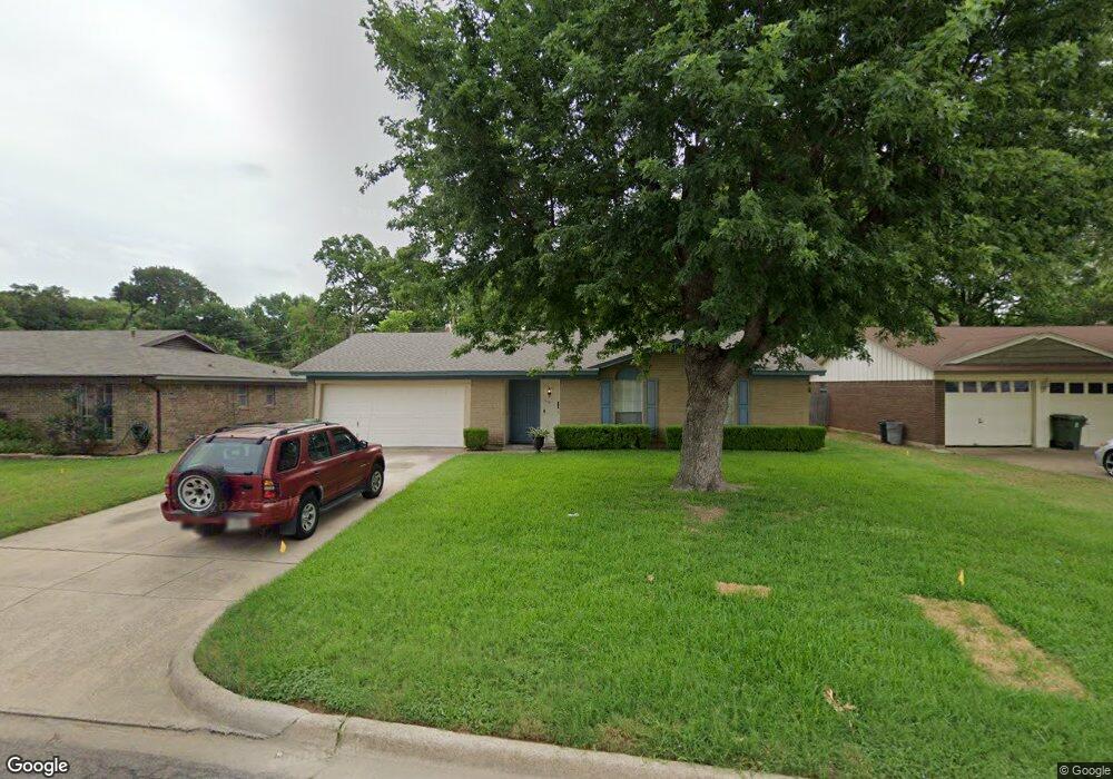 216 Simmons Dr, Hurst, TX 76053 - photo 1