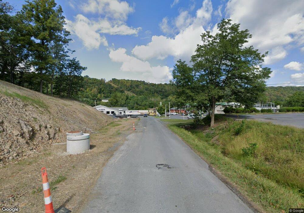 83 Sugar Hollow Rd, Berkeley Springs, WV 25411 - photo 1