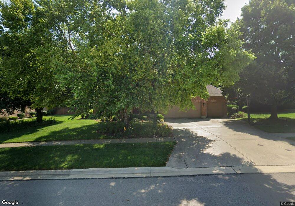 1290 Leaf Tree Ln, Vandalia, OH 45377 - photo 1