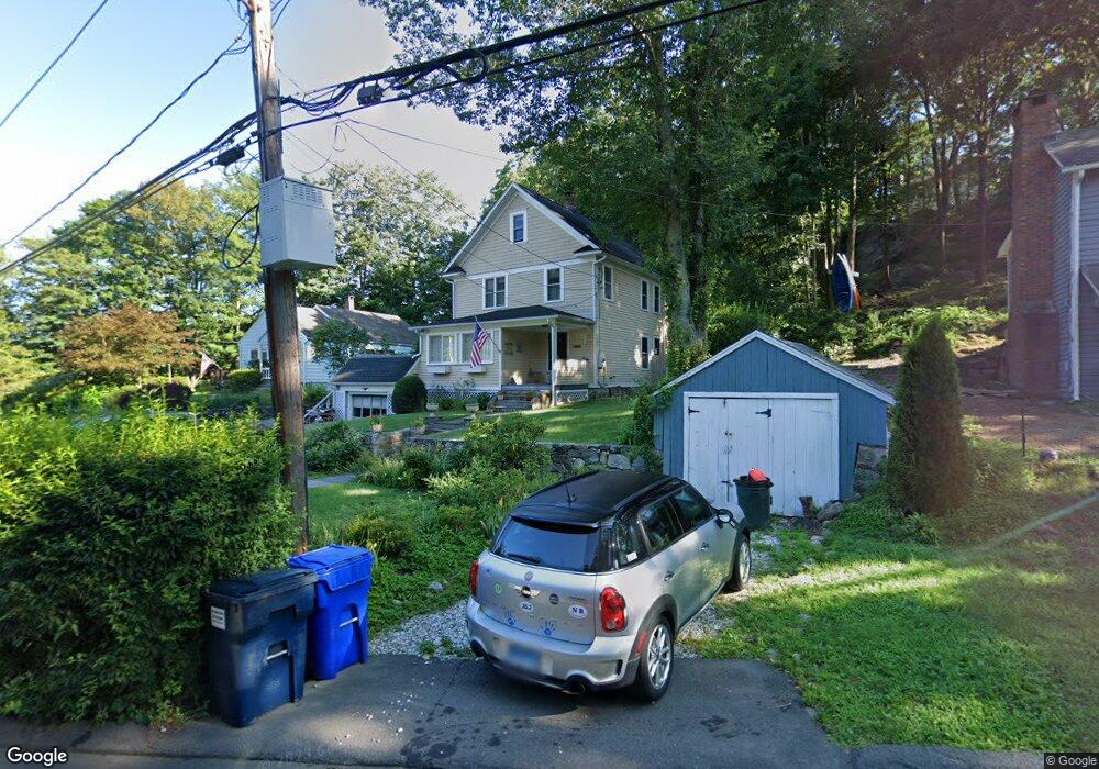 3 Highland Ave, Redding, CT 06896 - photo 1