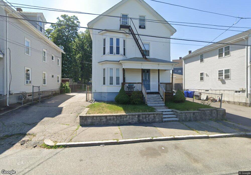 194 N Bend St, Pawtucket, RI 02860 - photo 1