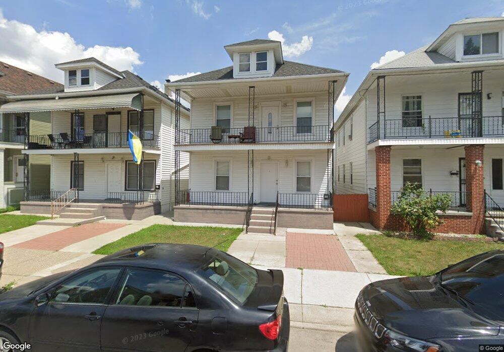 11418 Mcdougall St, HamtraMcK, MI 48212 - photo 1