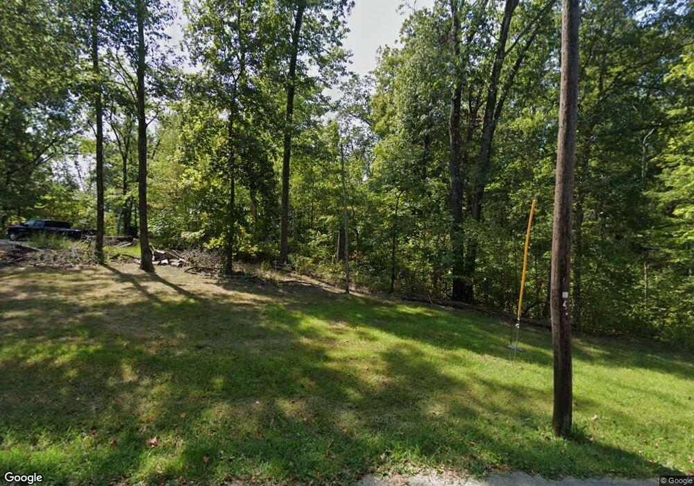 8377 E Georgetown Rd, Columbus, IN 47201 - photo 1