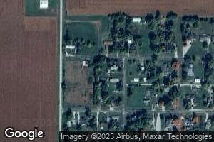 59 Lynn St, Weldon, IL 61882