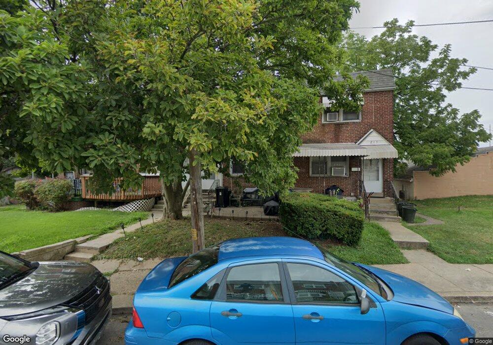 211 Mulberry St, Darby, PA 19023 - photo 1