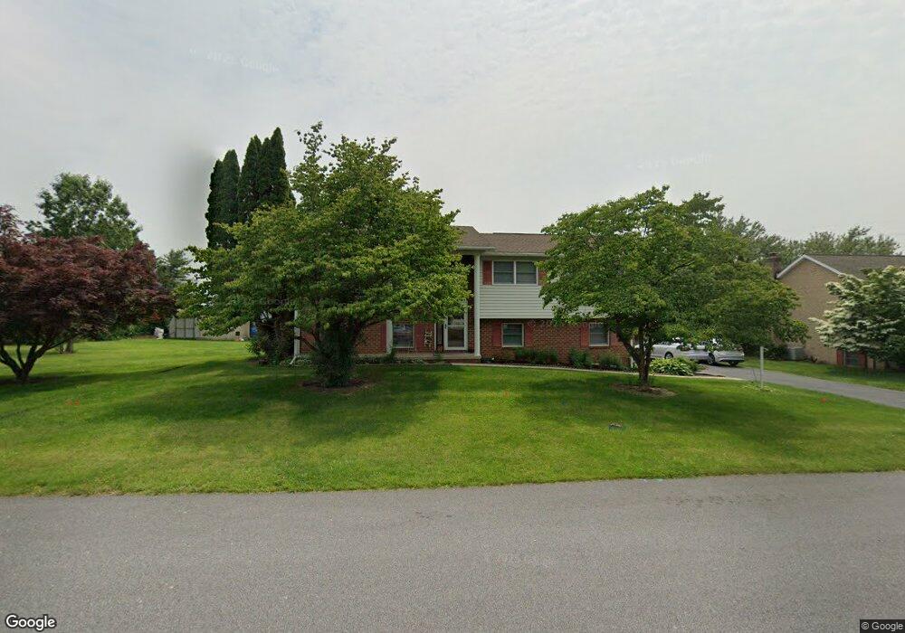 264 Martina Dr, Chambersburg, PA 17201 - photo 1