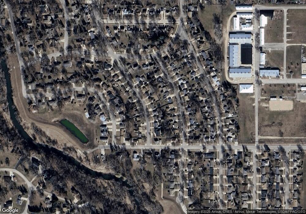 805 19th St SW, Austin, MN 55912 - photo 1