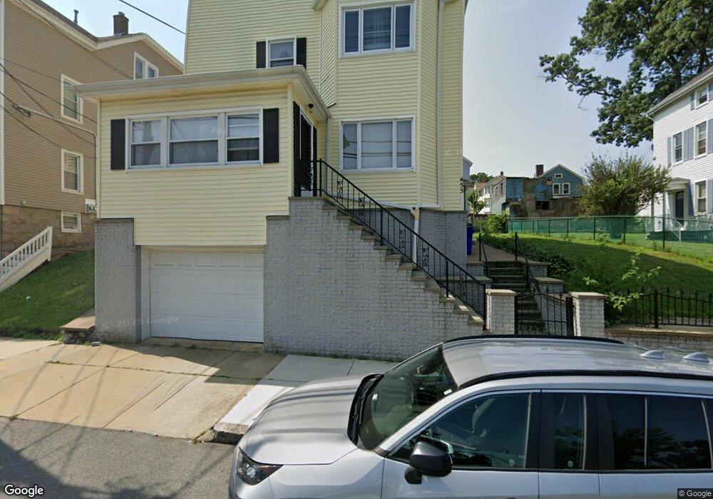 455 Middle St unit 1, Fall River, MA 02724 - photo 1