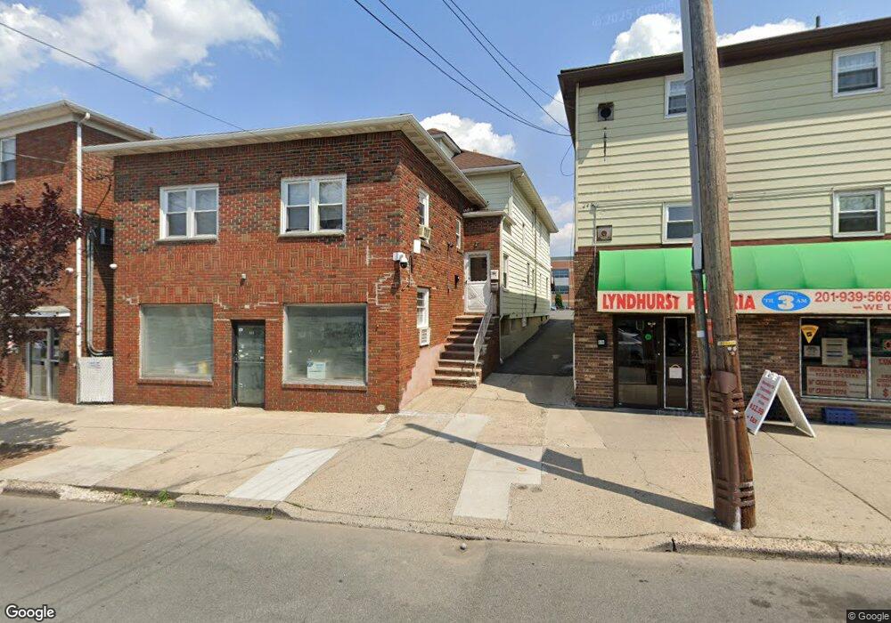 444 Ridge Rd unit 2R, Lyndhurst, NJ 07071 - photo 1