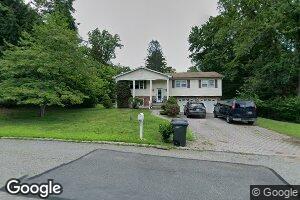 4 Lance Ct, Spring Valley, NY 10977