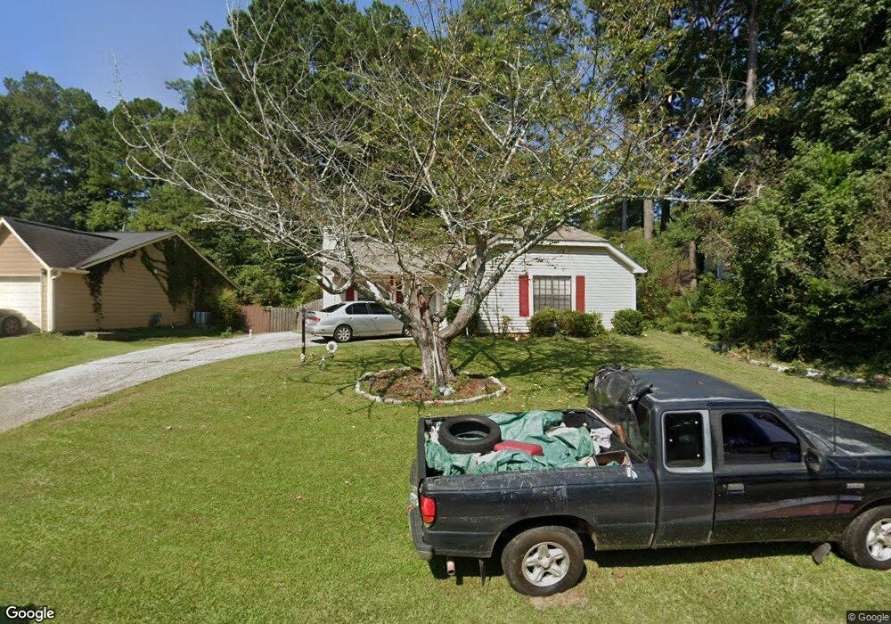 8659 Brandon Hill Ln, Jonesboro, GA 30238 - photo 1