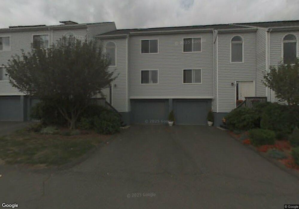 53 Midway Dr, Cromwell, CT 06416 - photo 1