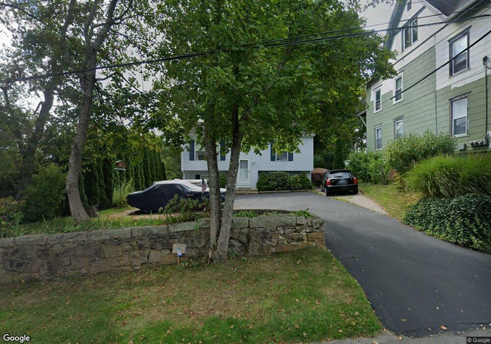 2 Garden St, Pawcatuck, CT 06379 - photo 1