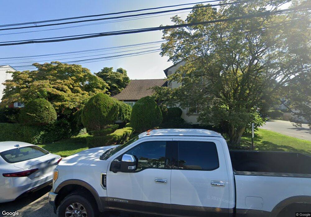 19 Smith St, Glen Cove, NY 11542 - photo 1