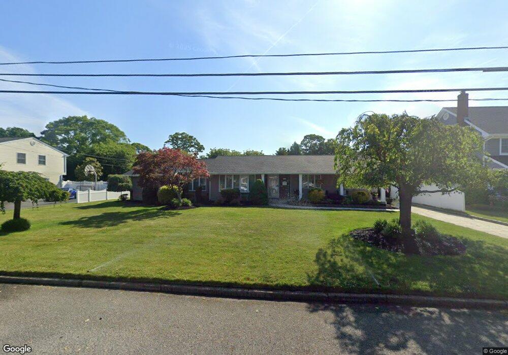 143 Sunset Dr, Sayville, NY 11782 - photo 1