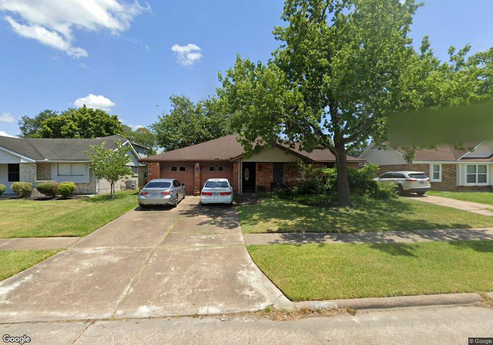 11619 Kirkvalley Dr, Houston, TX 77089 - photo 1