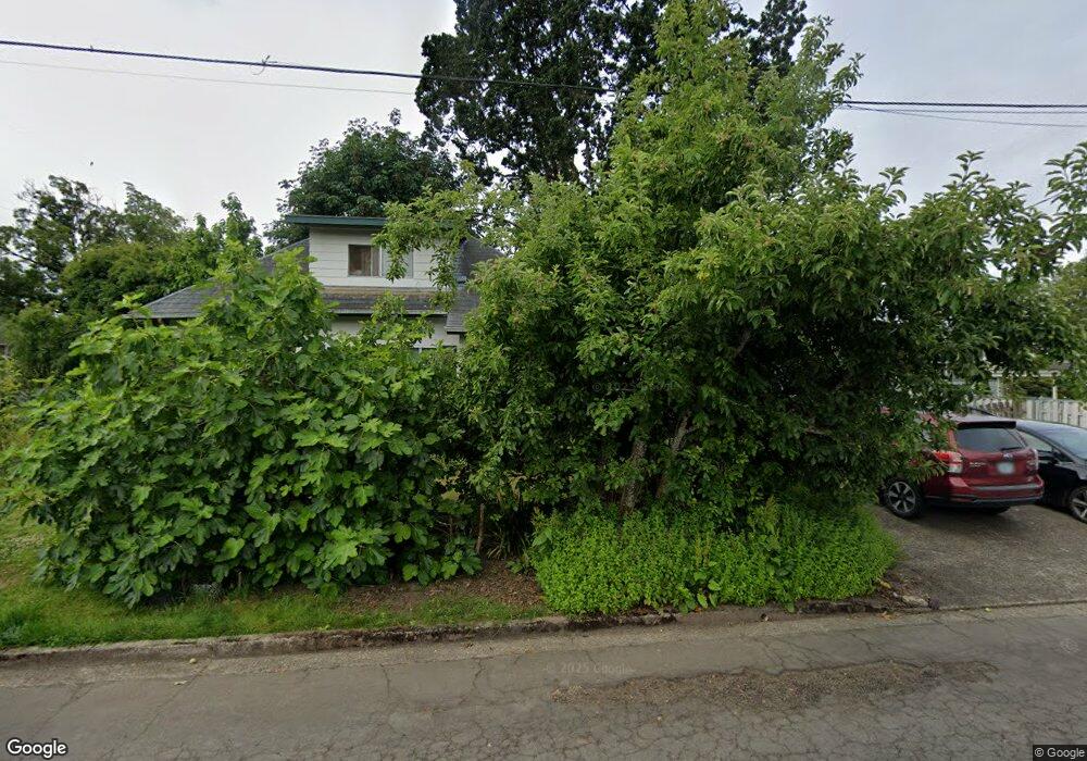 415 N School St, Newberg, OR 97132 - photo 1