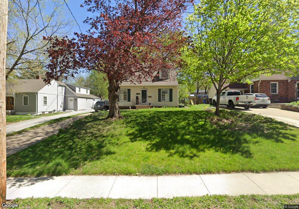 3205 45th St, Des Moines, IA 50310 - photo 1
