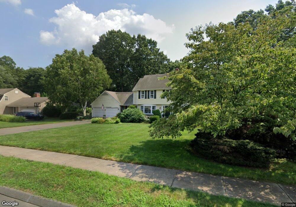 30 Baneberry Ln, Wethersfield, CT 06109 - photo 1