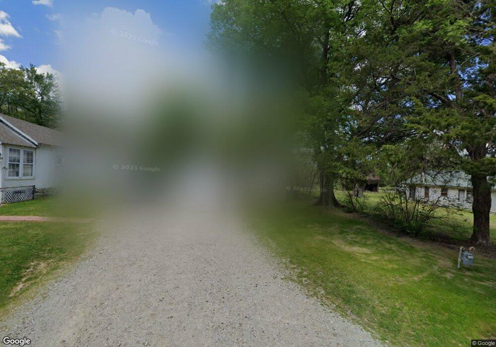 302 E Spruce, Henryetta, OK 74437 - photo 1