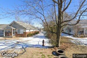 302 Jarvis Ave, Sikeston, MO 63801