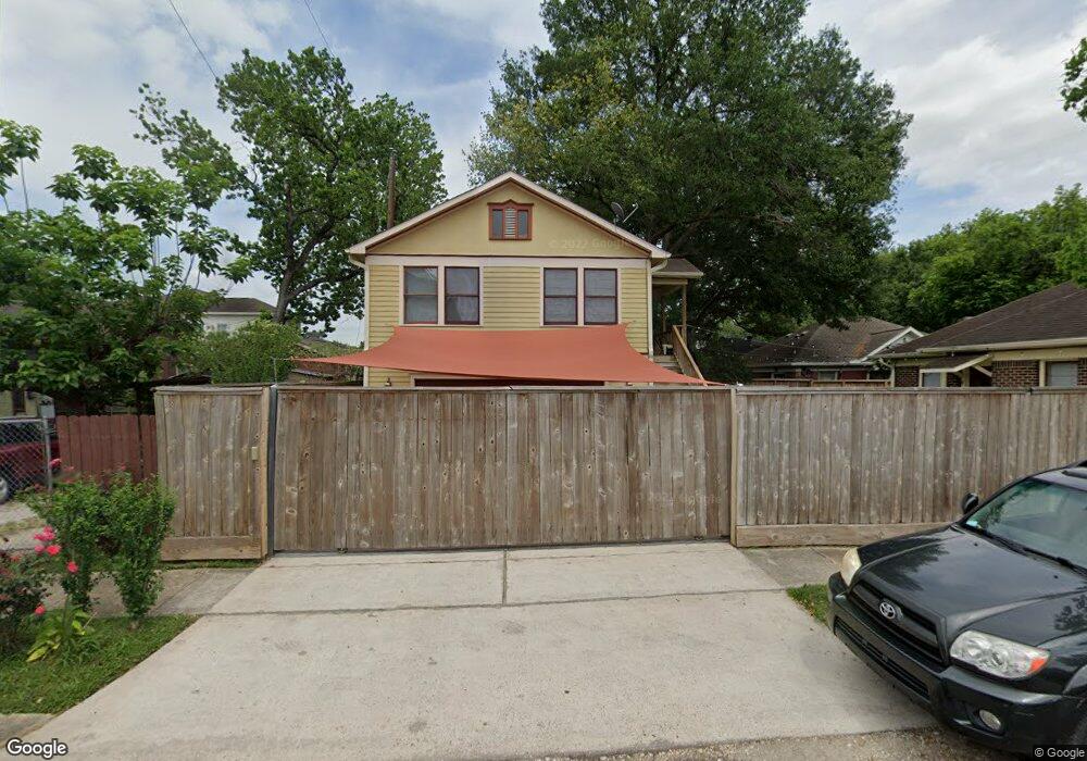 949 Redan St, Houston, TX 77009 - photo 1