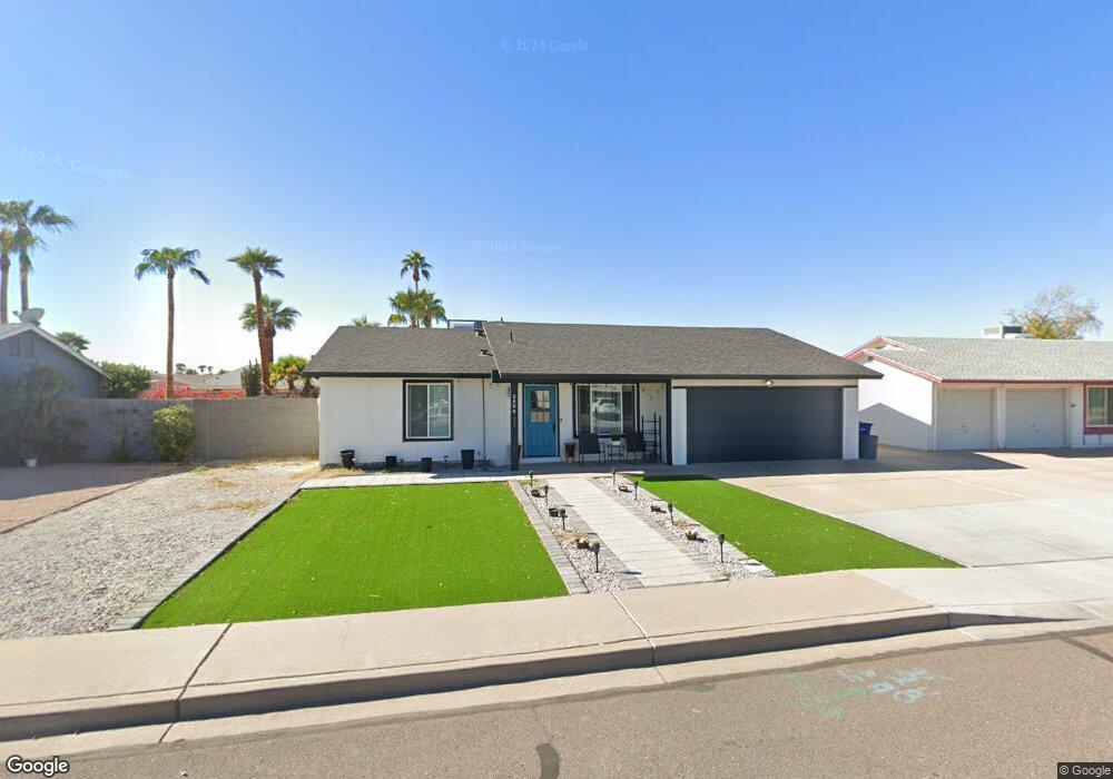 2806 N Pennington Dr, Chandler, AZ 85224 - photo 1