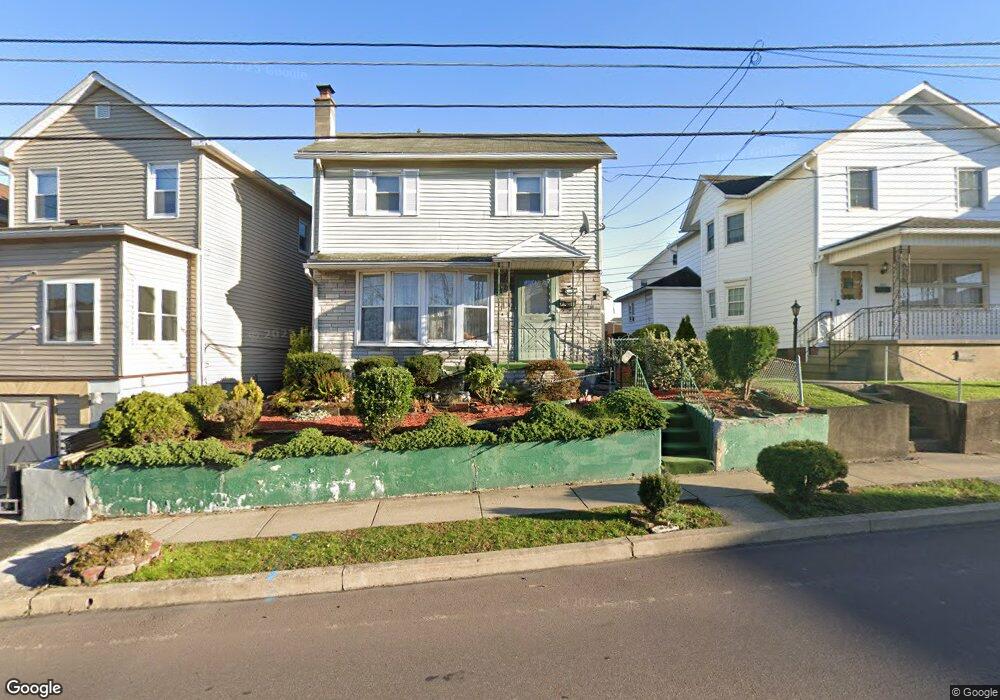 231 W Main St, Nanticoke, PA 18634 - photo 1