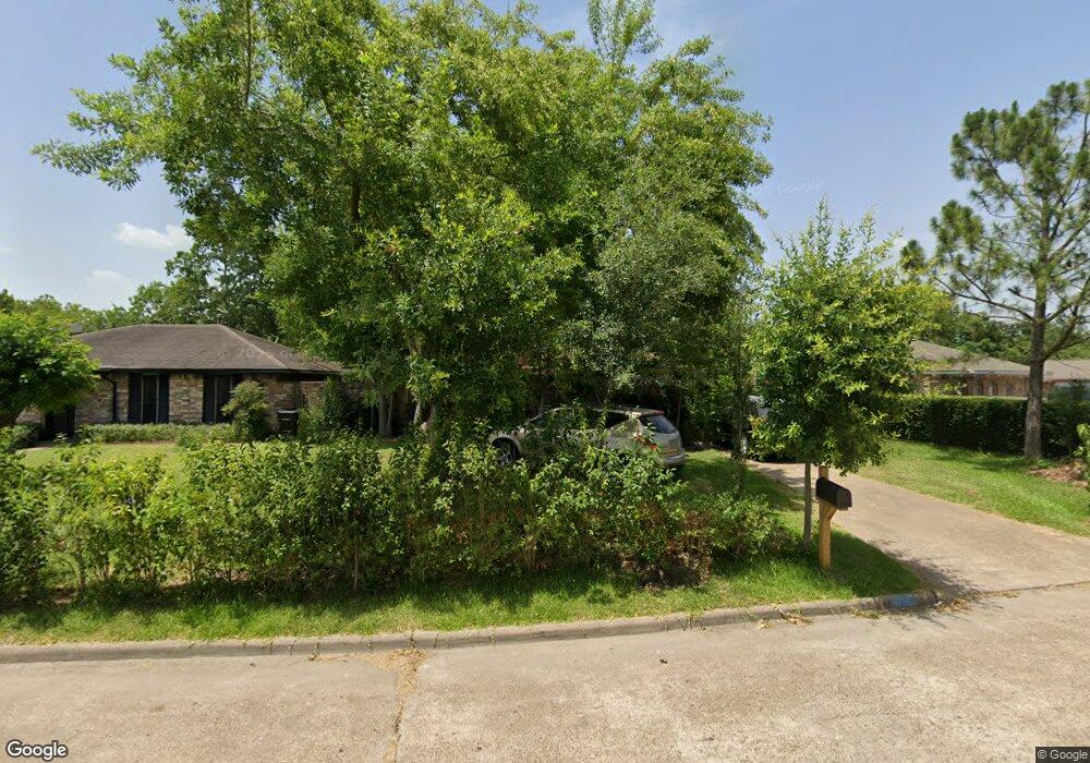 810 Ellington St, Houston, TX 77088 - photo 1