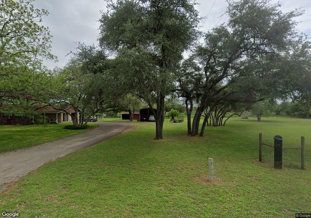 2483 Orange Ln, Beeville, TX 78102 - photo 1