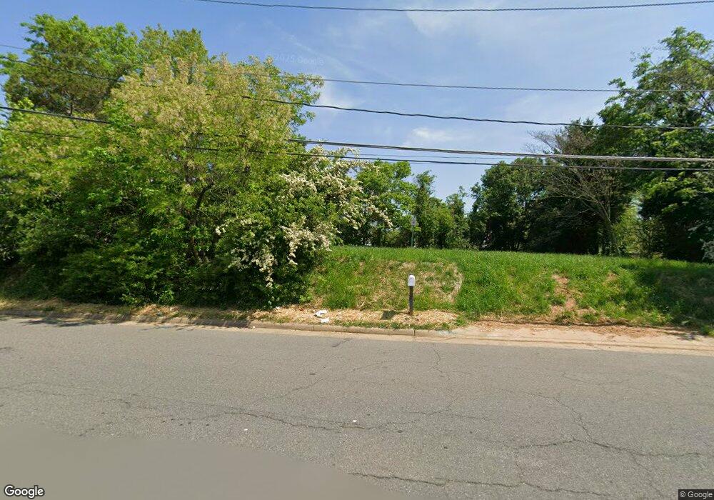 3014 Popkins Ln, Alexandria, VA 22306 - photo 1