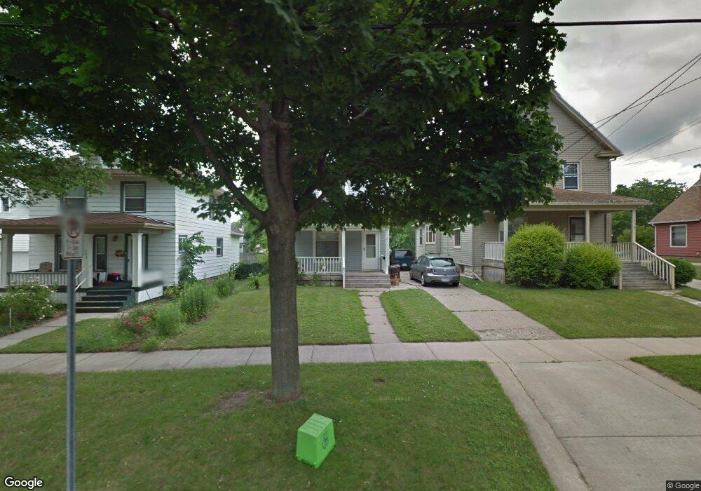 913 W Lenawee St, Lansing, MI 48915 - photo 1