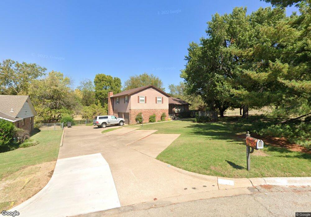 2544 Dorchester Dr, Bartlesville, OK 74006 - photo 1