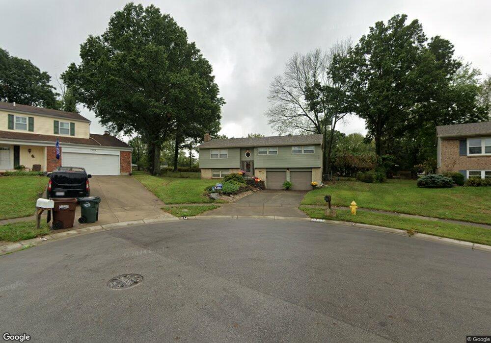 7983 Dunview Ct, Cincinnati, OH 45255 - photo 1