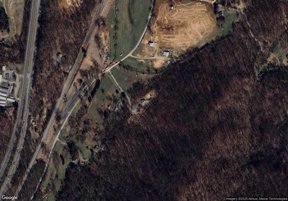 1649 Arrowhead Valley Rd, Charlottesville, VA 22903 - photo 1