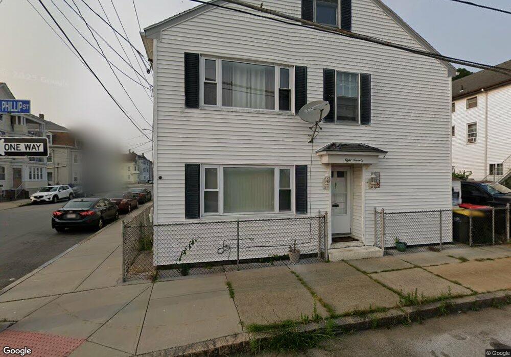 870 King Philip St, Fall River, MA 02724 - photo 1