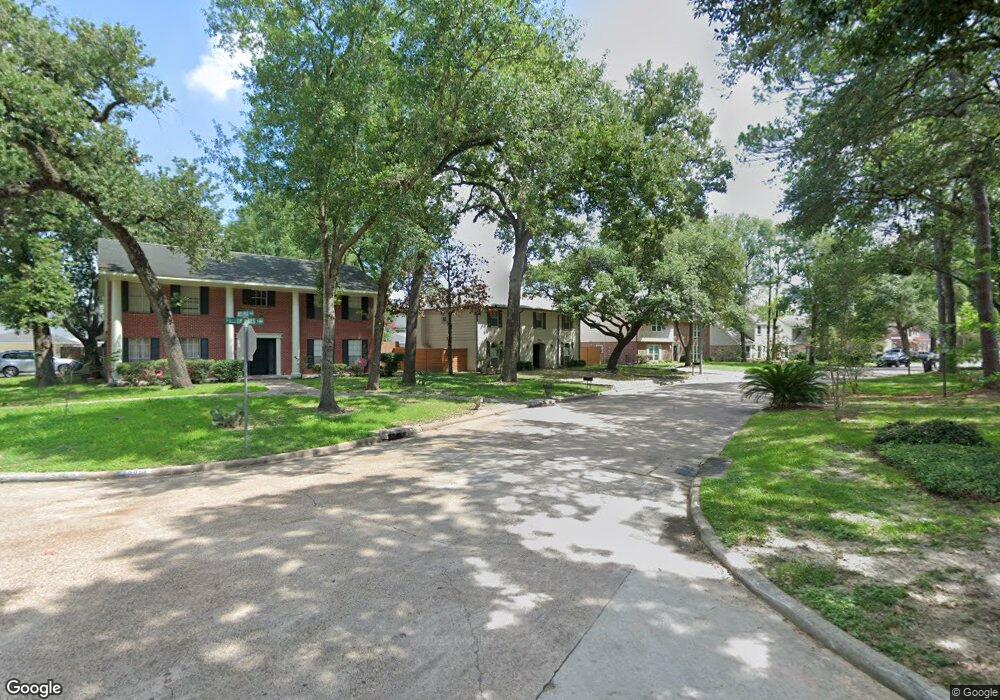 5062 Fallen Oaks Dr, Houston, TX 77091 - photo 1