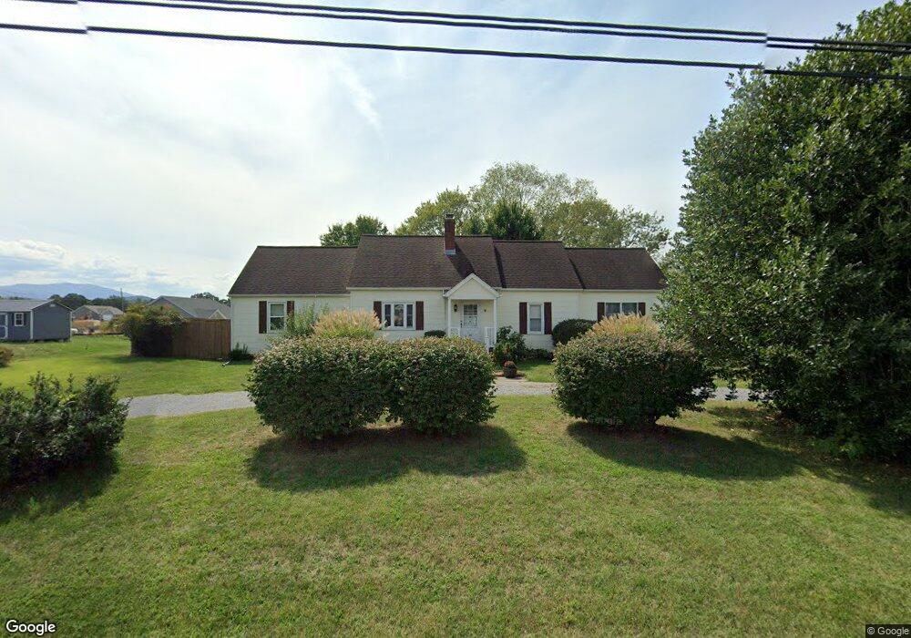 244 Fairview Rd, Luray, VA 22835 - photo 1
