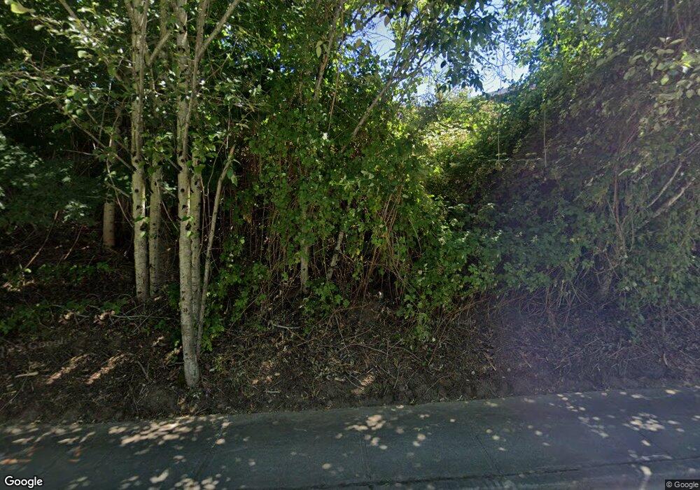 660 SW Livingston Place, Troutdale, OR 97060 - photo 1