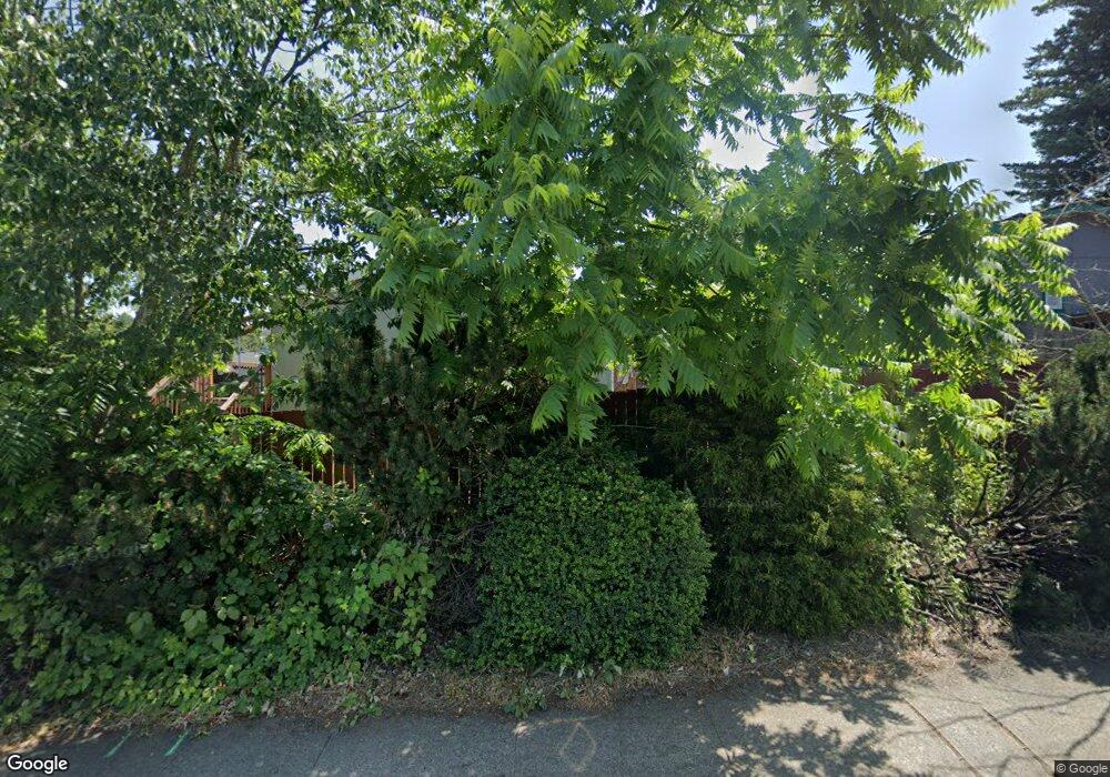 1090 SW Livingston Place, Troutdale, OR 97060 - photo 1