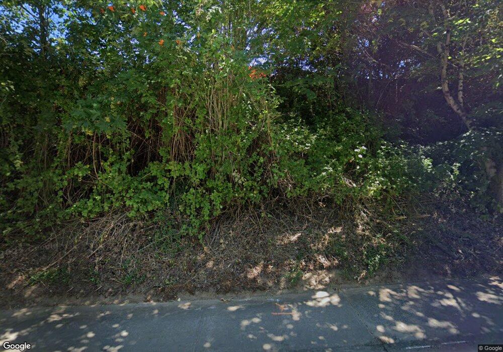 693 SW Livingston Place, Troutdale, OR 97060 - photo 1