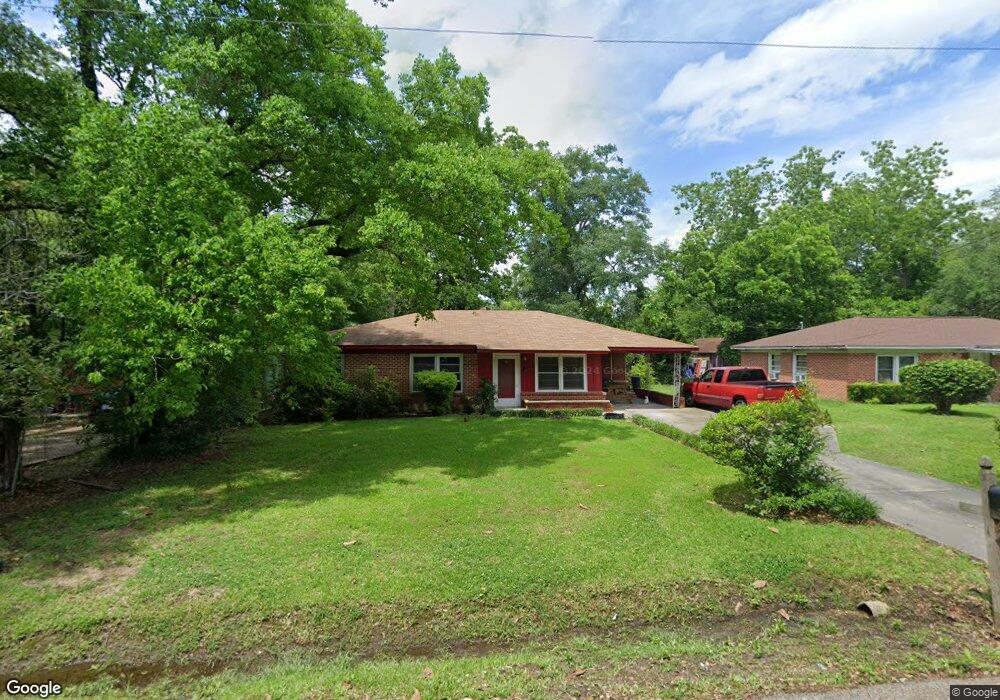 1621 Julian St, Laurel, MS 39440 - photo 1