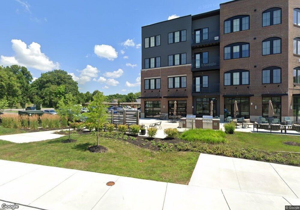 208 E Main St, Plainfield, IN 46168 - photo 1