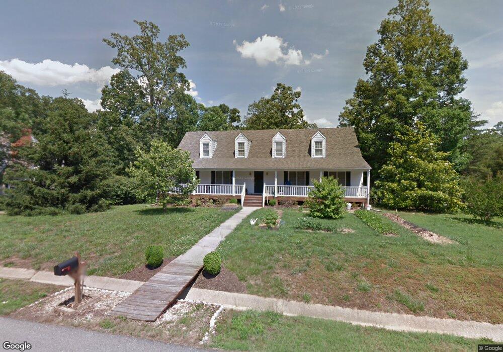 10325 Salem Oaks Dr, North Chesterfield, VA 23237 - photo 1