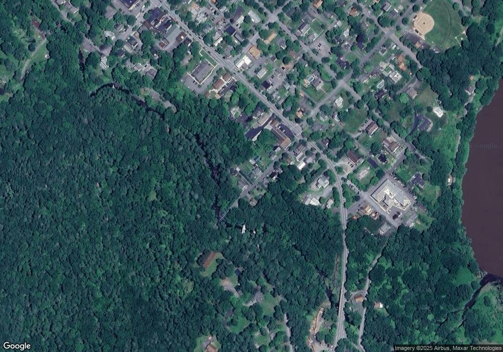 115 Mott St, Milford, PA 18337 - photo 1