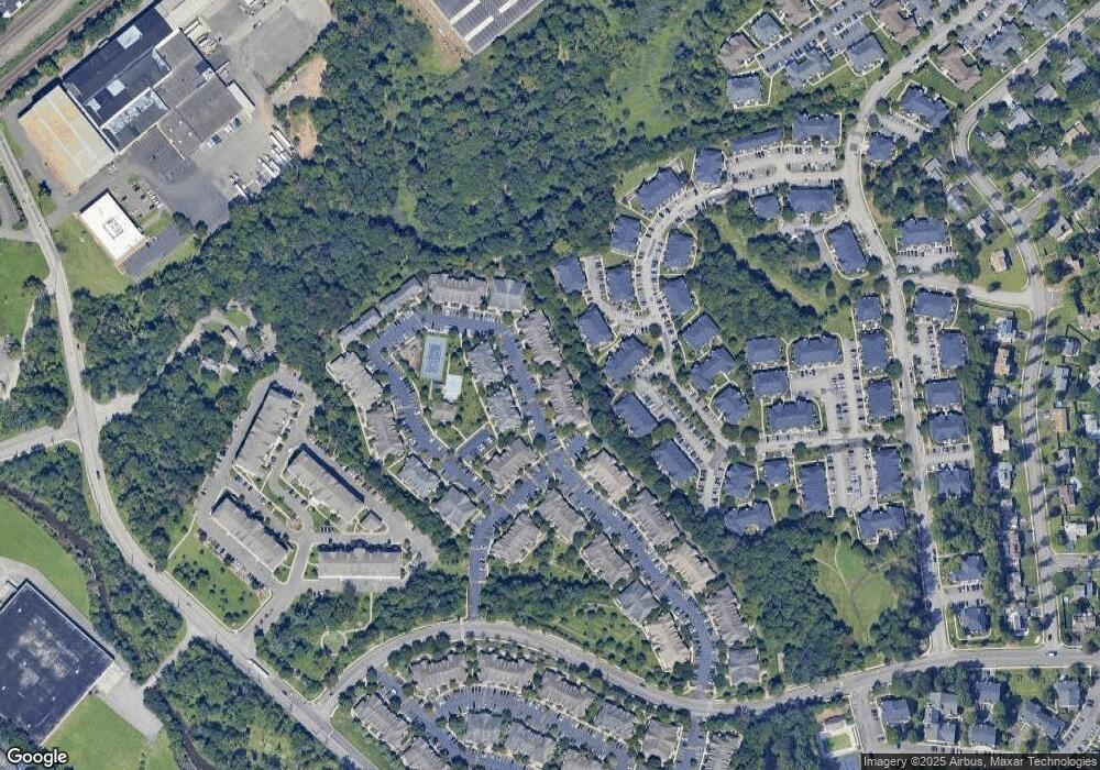 85 Forest Dr, Piscataway, NJ 08854 - photo 1