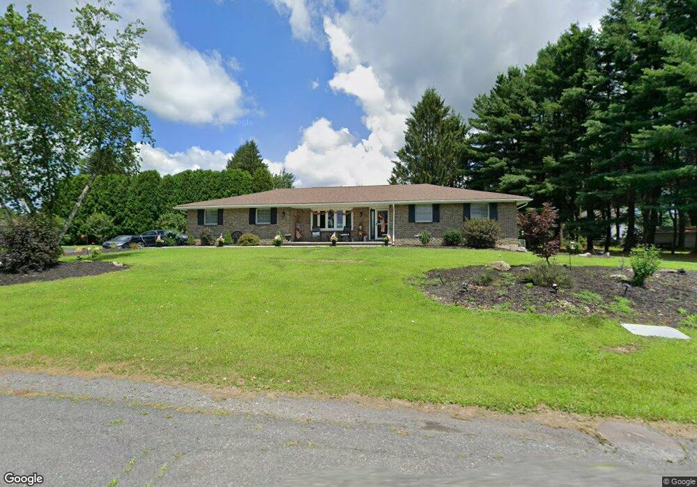 77 Lafayette Ave, Tamaqua, PA 18252 - photo 1