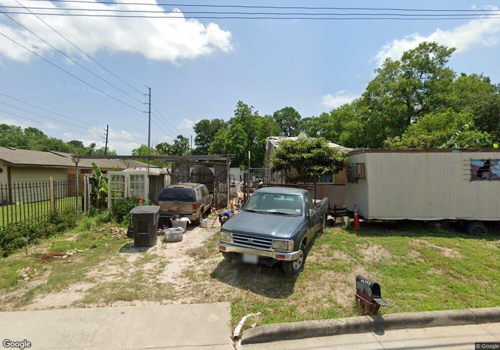 9116 Lockwood Dr, Houston, TX 77016 - photo 1